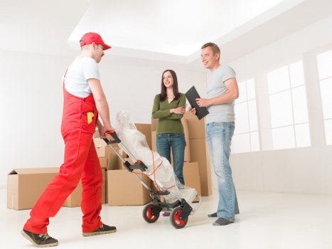 Complaint handling process with clear principles and fair review